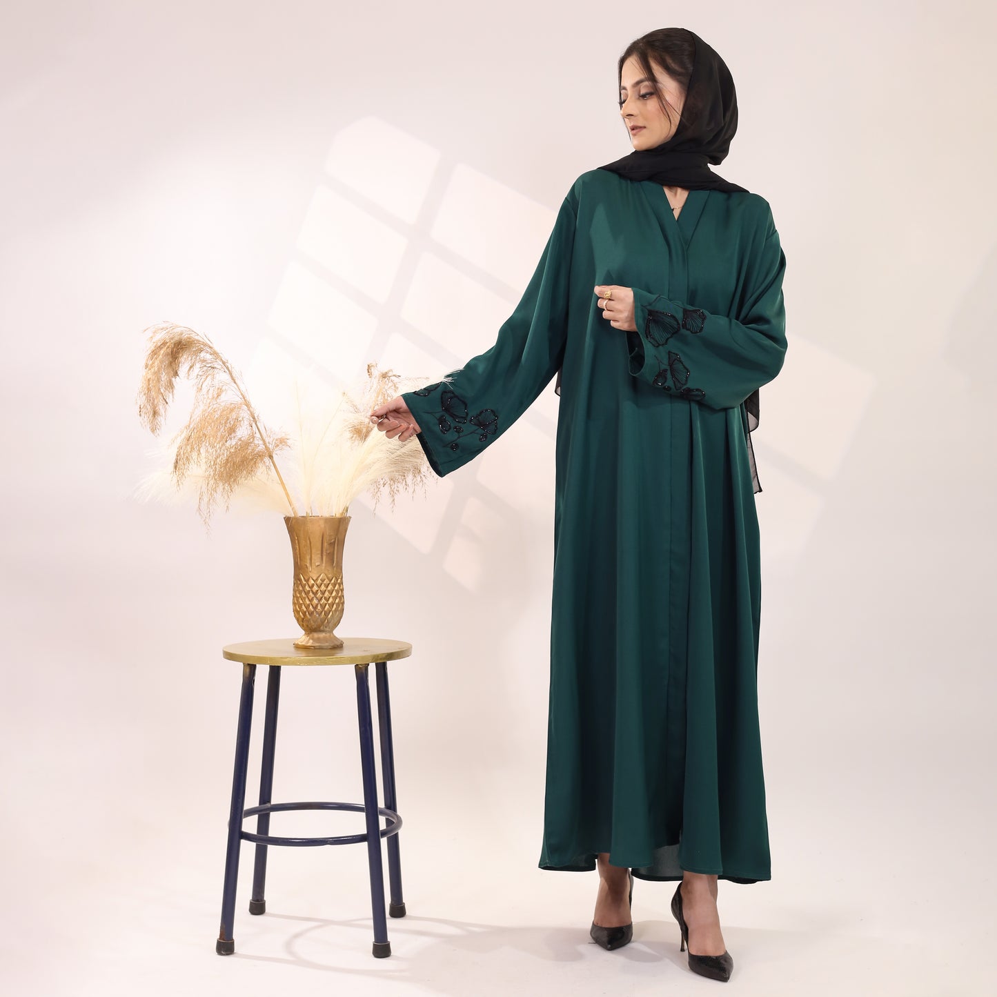 Madelyn Embroided Abaya