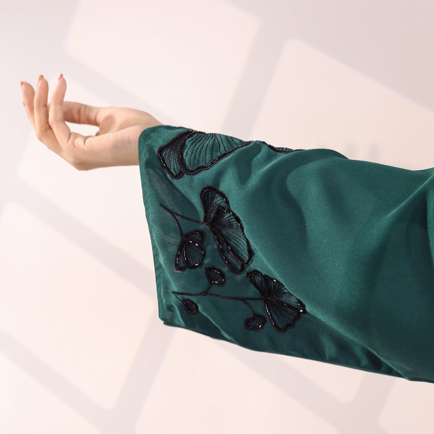 Madelyn Embroided Abaya